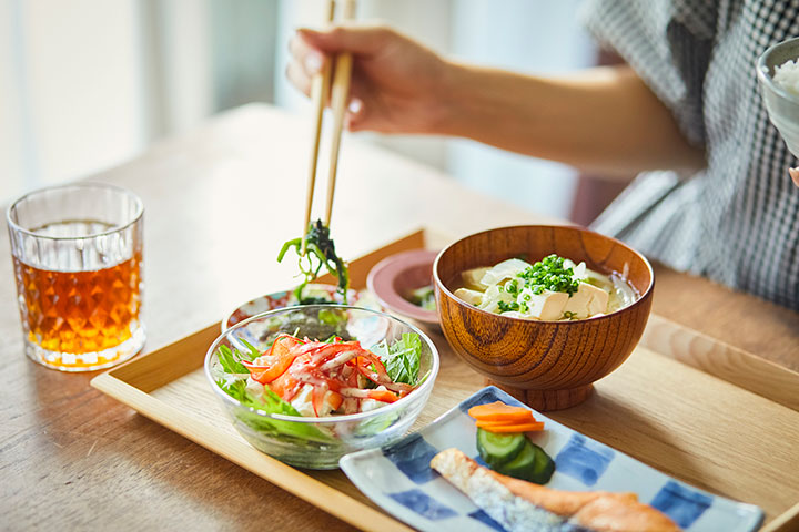 術後の腫れを早く引かせるための生活上の注意点
